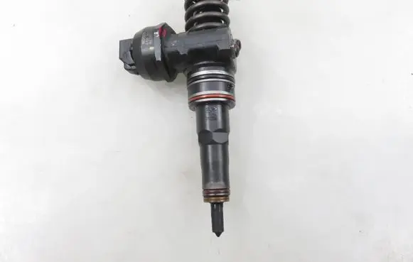 Ford Galaxy Fuel injector 0414720038 038130073AK