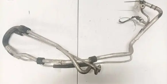 Peugeot 405 Air conditioning (A/C) pipe/hose