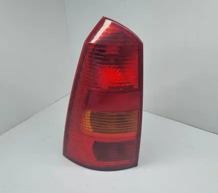 Ford Focus Rear/tail lights 13N004