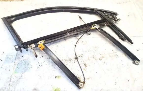 Audi A6 S6 C5 4B Front door window/glass frame 98070drm