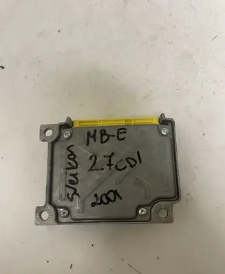 Mercedes-Benz E W210 Airbag control unit/module 0018202326