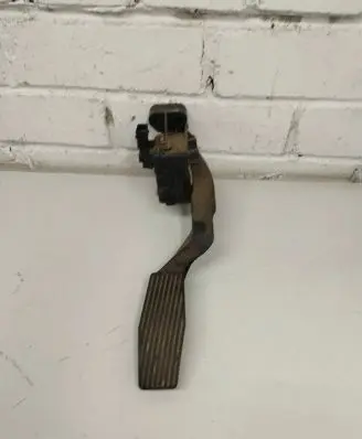 Opel Zafira B Accelerator throttle pedal 9202341 6PV00811400