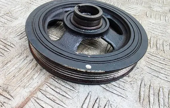 Hyundai i10 Crankshaft pulley