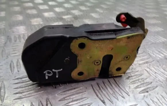 Chrysler Pacifica Rear door lock