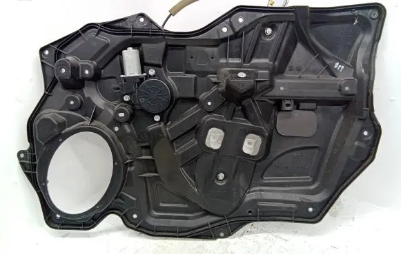 Mazda 3 II Front door window regulator with motor BBM45897X
