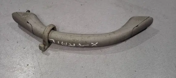 Nissan X-Trail T30 Rear interior roof grab handle