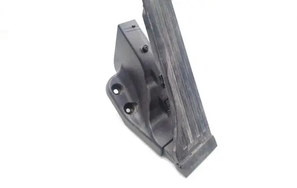 Mercedes-Benz E AMG W213 Accelerator throttle pedal A2053000004