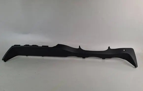 Mercedes-Benz C W204 Radio/GPS head unit trim A2046890839