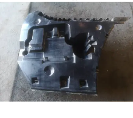 BMW 5 F10 F11 Rear bumper mounting bracket 15857711 7184768