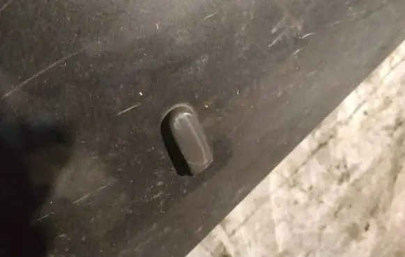 Volkswagen PASSAT B3 Windshield washer spray nozzle 