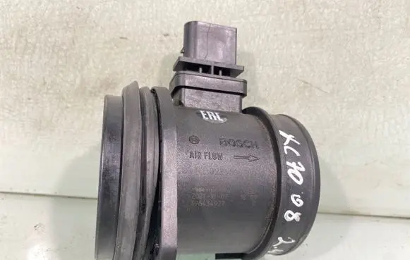 Volvo XC70 Mass air flow meter 0281006184 396434927