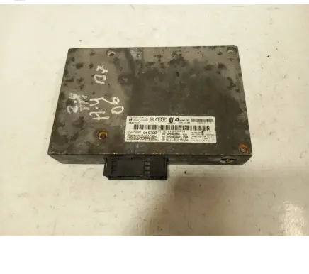Audi A4 S4 B7 8E 8H Bluetooth control unit module 8P0862335A 995093447