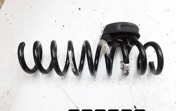BMW 3 F30 F35 F31 Front coil spring # 6764419 05