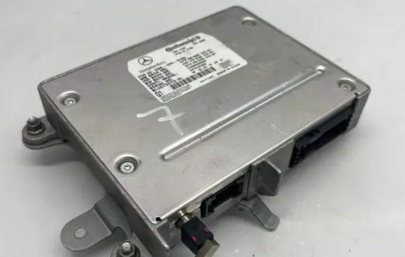 Mercedes-Benz S W221 Bluetooth control unit module A2168206526 A2164420760 A2218703126