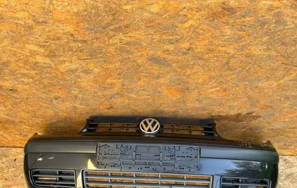 Volkswagen Golf IV Front bumper