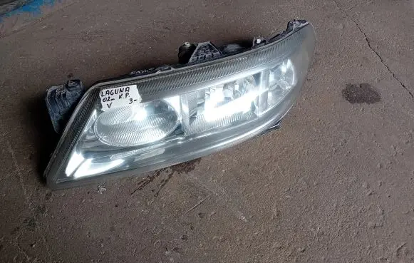Renault Laguna II Headlight/headlamp