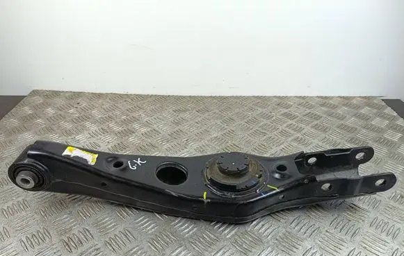 KIA Sorento IV Rear control arm