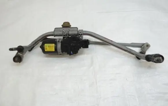 Peugeot Partner Front wiper linkage and motor 9816558580