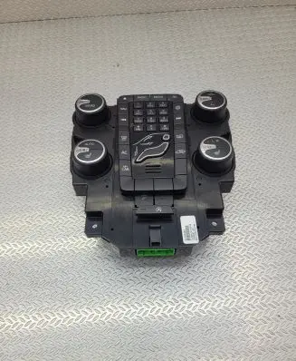 Volvo V40 Climate control unit 31346948