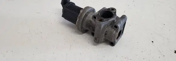 Opel Vectra C EGR valve 55215031