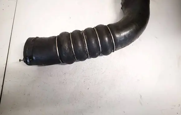 Intercooler hose/pipe