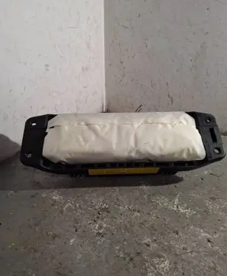 Mercedes-Benz C W205 Passenger airbag 2058600500