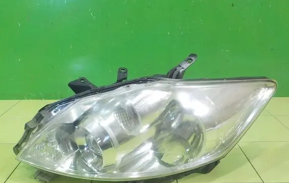 Toyota Auris 150 Headlight/headlamp 89903726