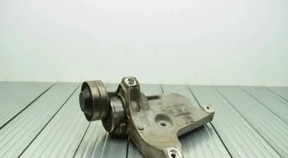 Skoda Rapid (NH) Generator/alternator bracket 03F260885