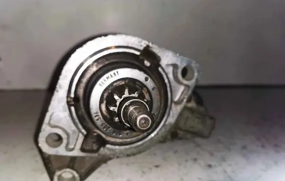 Volkswagen Transporter - Caravelle T5 Starter motor 0986020270