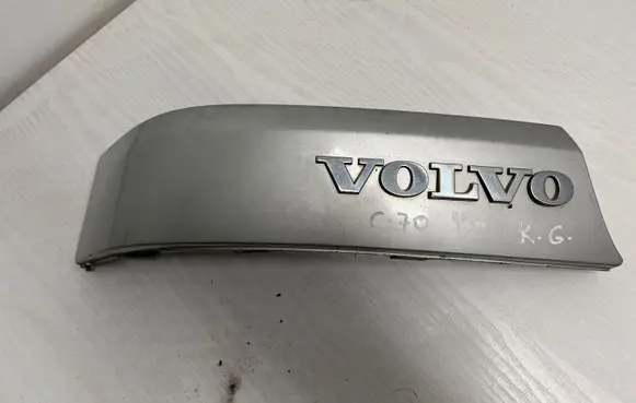 Volvo C70 Rear bumper corner part panel trim 8600109
