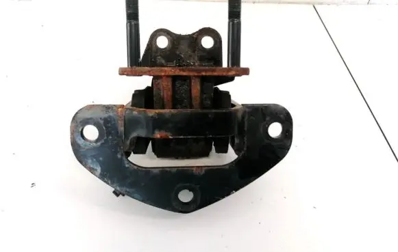 Honda Insight Engine mount bracket