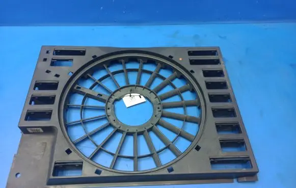 Radiator trim