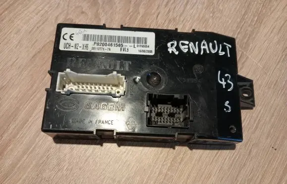Renault Megane II Engine control unit/module ECU 8200461565l