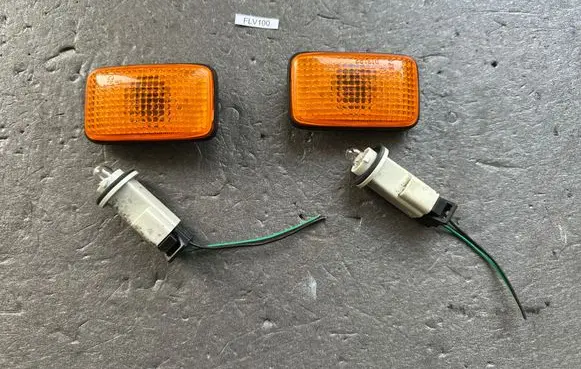 Nissan Patrol Y61 Front fender indicator light 2616070N00