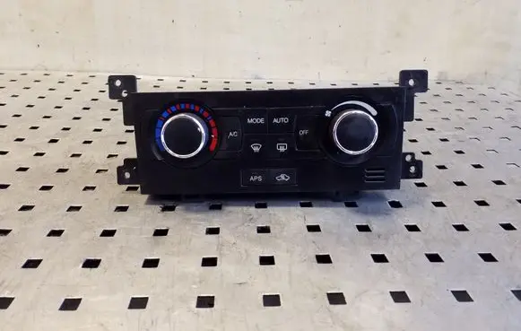 Chevrolet Captiva Climate control unit 20992735