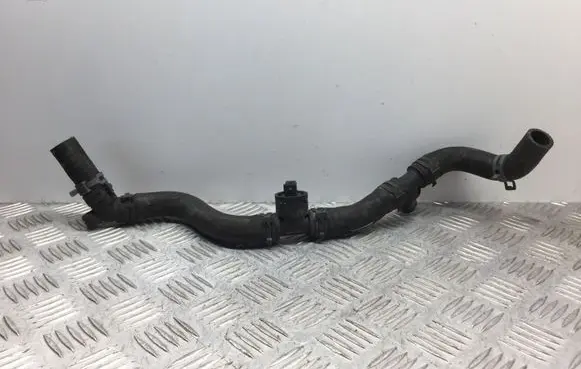 Volkswagen Transporter - Caravelle T4 Engine coolant pipe/hose 7D0122157G