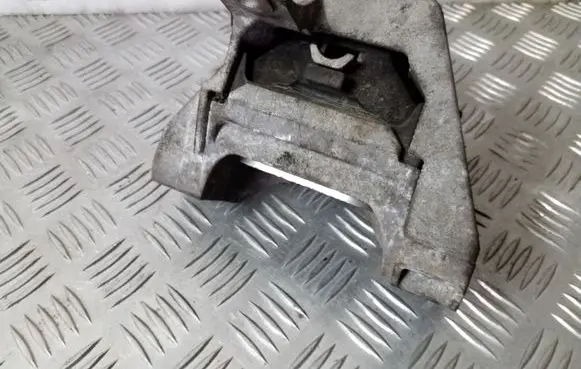 Fiat Croma Engine mount bracket 210446111