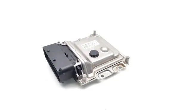 Mercedes-Benz E AMG W212 Adblue control unit A0009007006 0281031383 A0009012003