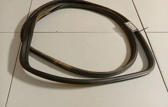 Opel Astra F Rubber seal rear door 