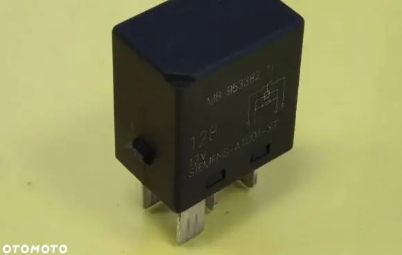Volvo S40, V40 Other relay MB9533821L