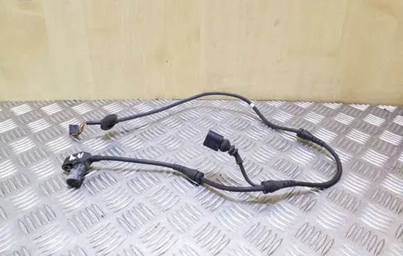 Audi A4 S4 B6 8E 8H ABS brake wheel speed sensor 0265006682 8E0927803A