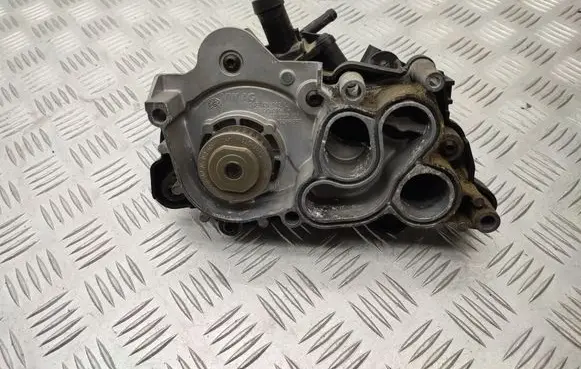 Skoda Octavia Mk3 (5E) Water pump 04E121121K
