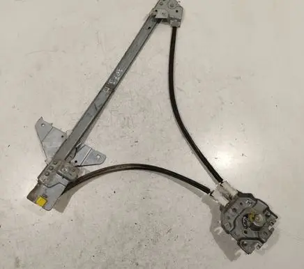 Rear door manual window regulator