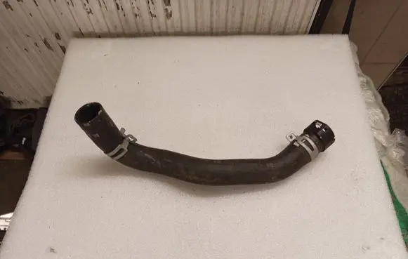 Hyundai Tucson TL Coolant pipe/hose 25411-07700