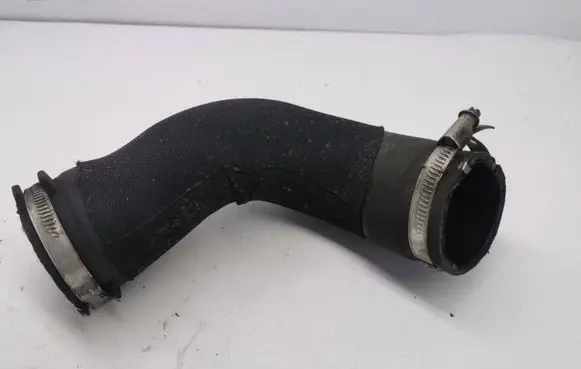 Audi Q5 SQ5 Intercooler hose/pipe 8R0145737L