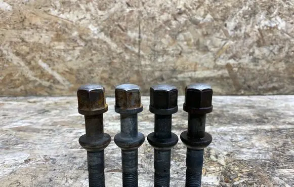 Mercedes-Benz SL R129 Nuts/bolts 