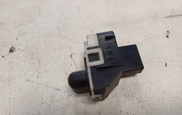 Audi A8 S8 D2 4D Sun solar sensor 4D0907539