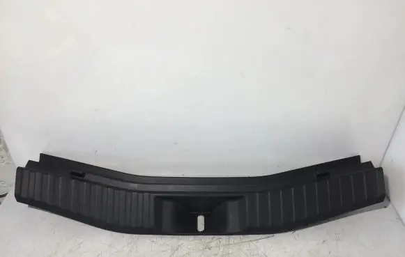 Toyota bZ4X Trunk/boot sill cover protection
