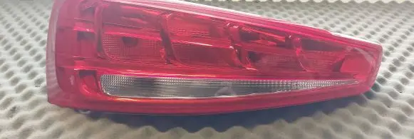 Audi Q3 8U Rear/tail lights 8U0945093 21300101