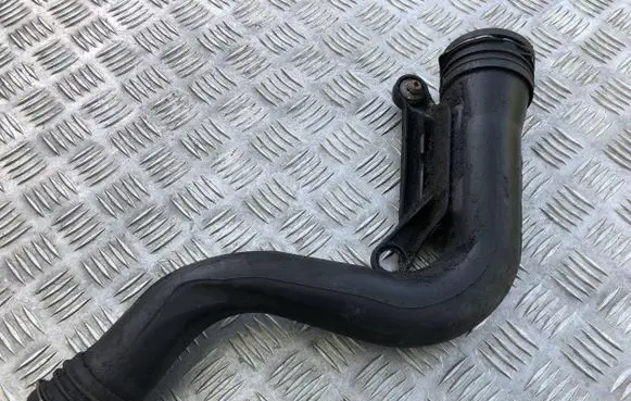 Skoda Octavia Mk2 (1Z) Intercooler hose/pipe 1K0145762CK
